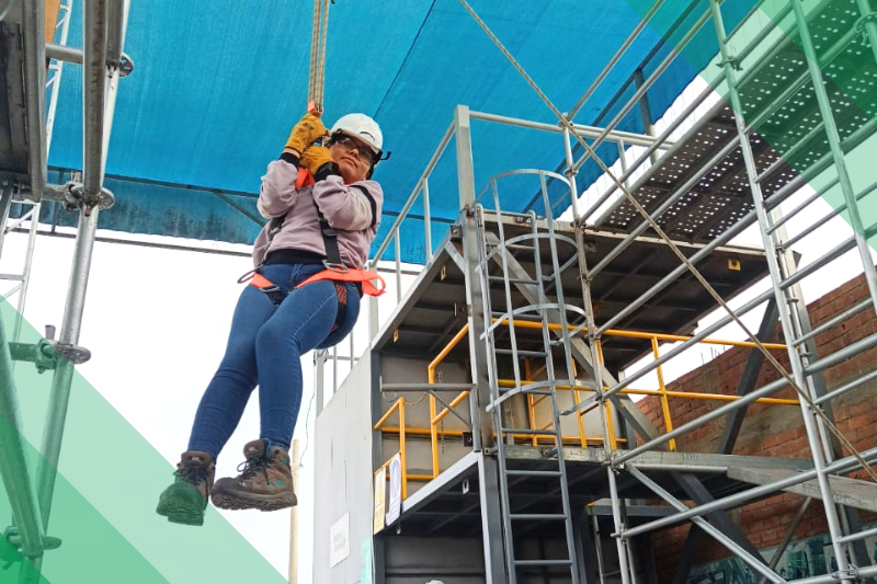 Escuela de Trabajos de Alto Riesgo